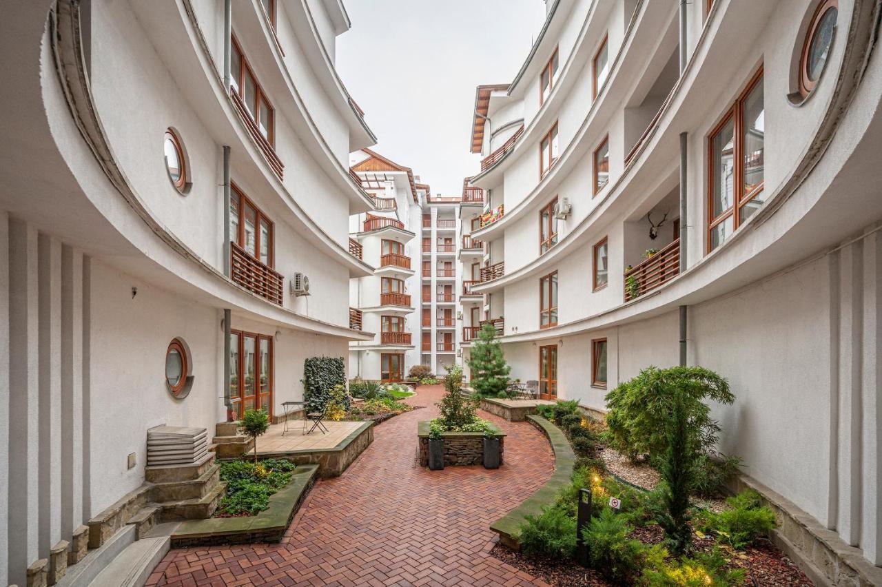 Modern Apartment With Garage 布达佩斯 外观 照片